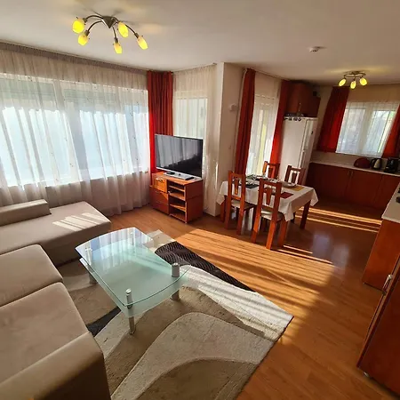 Spacious 2 Bedroom