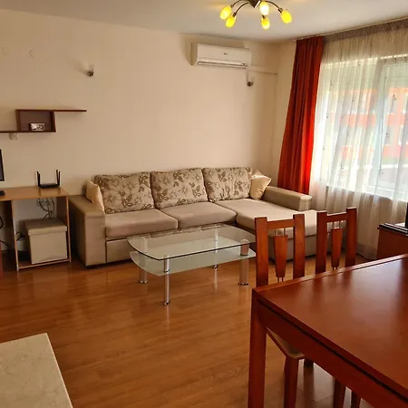 Lägenhet Spacious 2 Bedroom