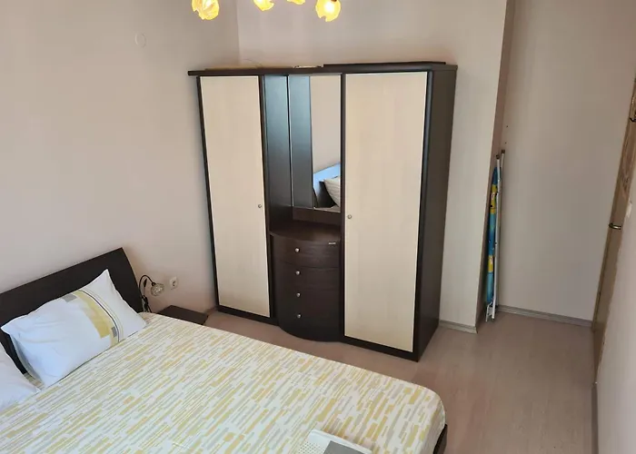 Spacious 2 Bedroom Apartmán Sofie