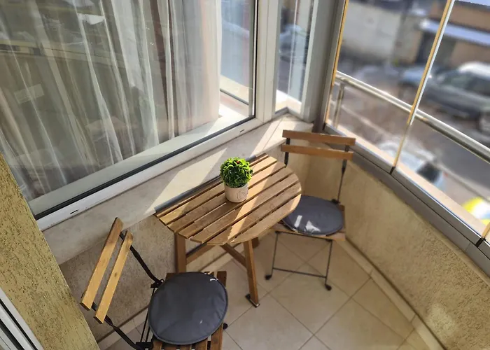 Spacious 2 Bedroom * Sofia