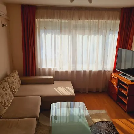 Spacious 2 Bedroom